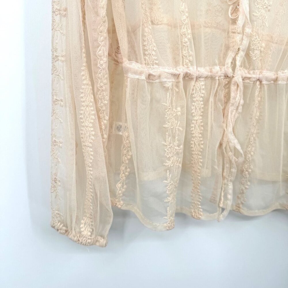 Scully Leather Honey Creek Ivory Embroidered Mesh Tie Front Blouse Woman’s size - Picture 5 of 12